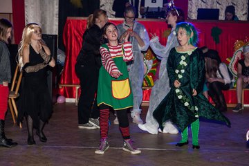 Bild 177 - Jugend-Karnevalsfeier Latuff Wiemersdorf